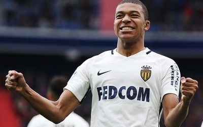 有球电竞动态-加布里埃尔这脾气差点打架